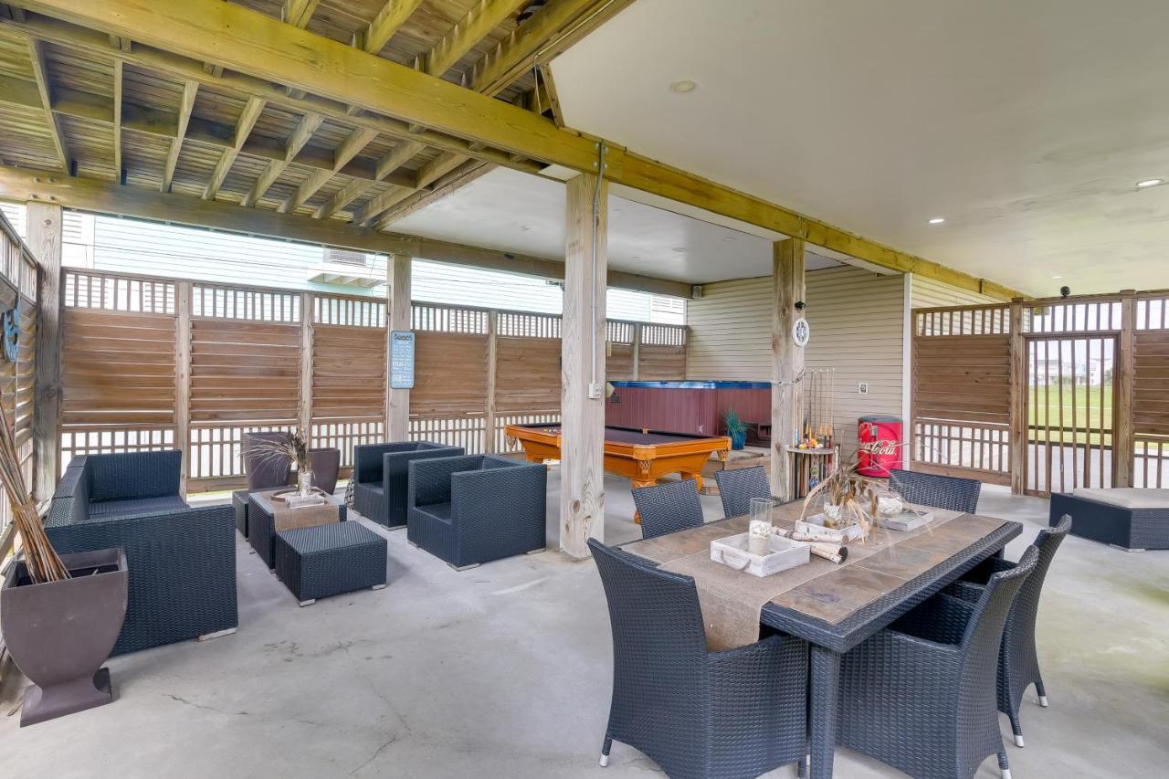 Galveston Escape With Entertainment Patio And Deck! Villa ภายนอก รูปภาพ