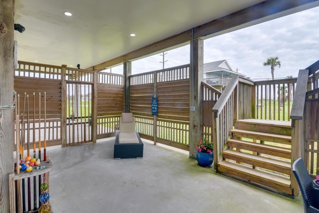 Galveston Escape With Entertainment Patio And Deck! Villa ภายนอก รูปภาพ