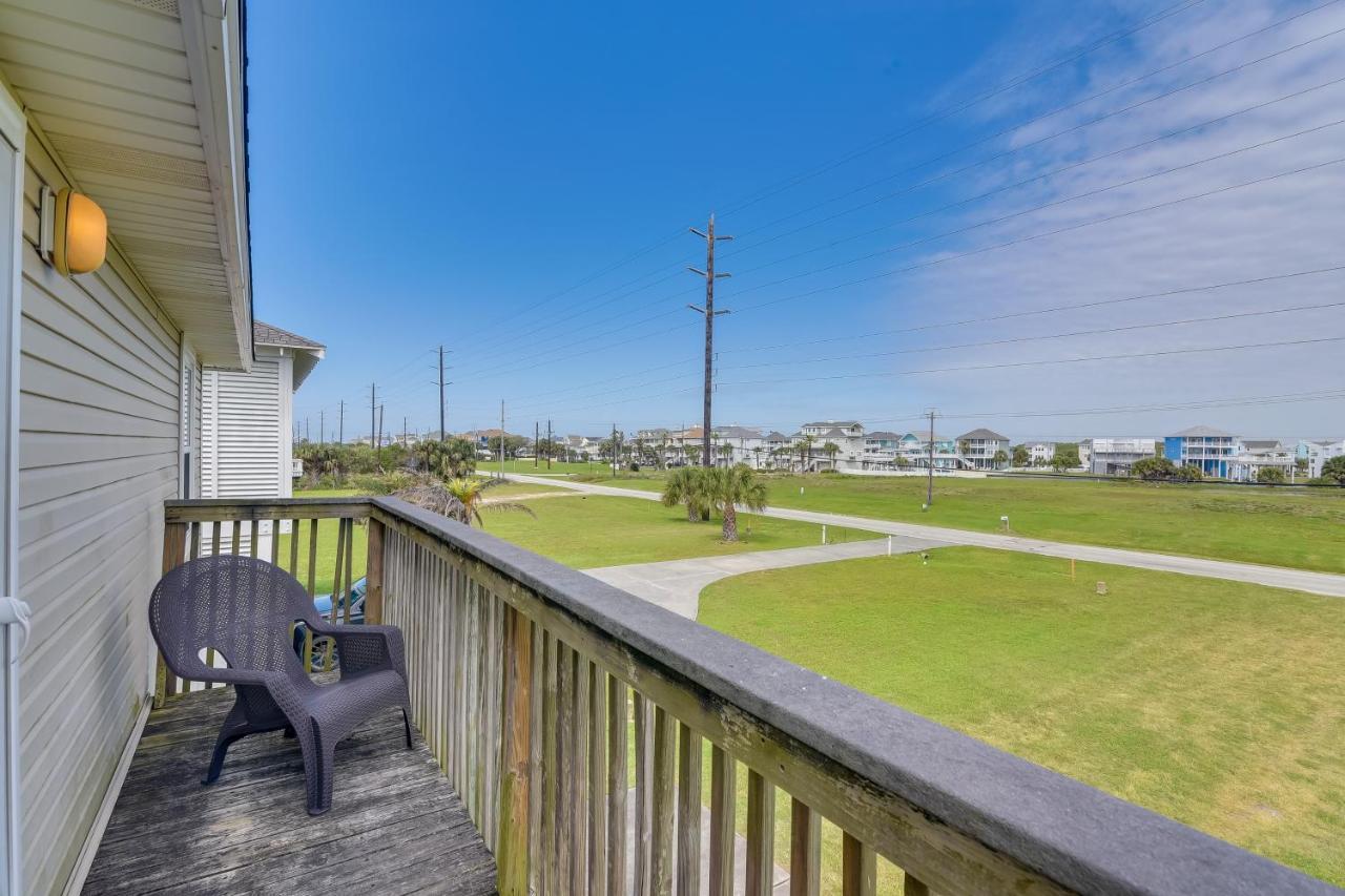 Galveston Escape With Entertainment Patio And Deck! Villa ภายนอก รูปภาพ