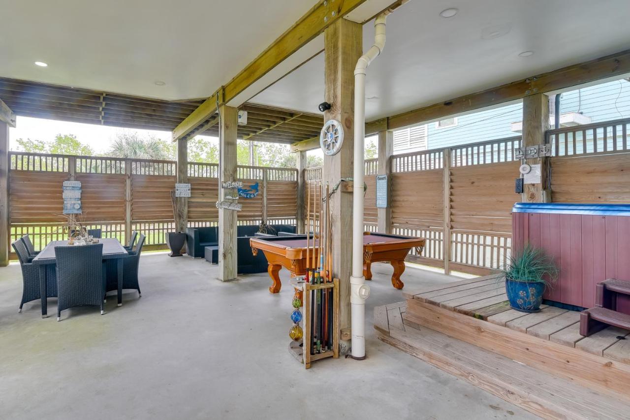 Galveston Escape With Entertainment Patio And Deck! Villa ภายนอก รูปภาพ